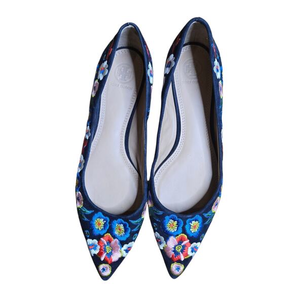 Tory Burch Rosemont Pansy Floral Embroidered Pointed Toe Flats Size: 9 - Picture 2 of 7